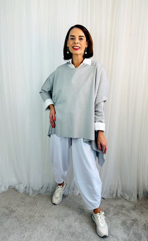 Tiffny Lux top in stone grey