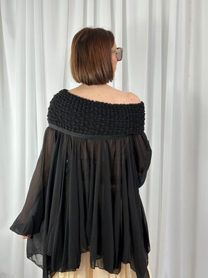 Cannes waterfall top in black