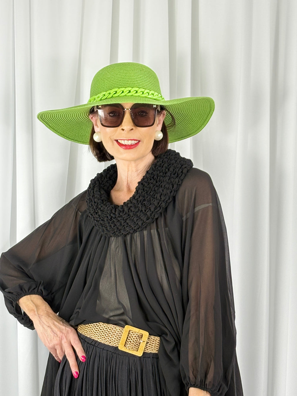 Cassy hat in Green with green chain - Bond Street Store