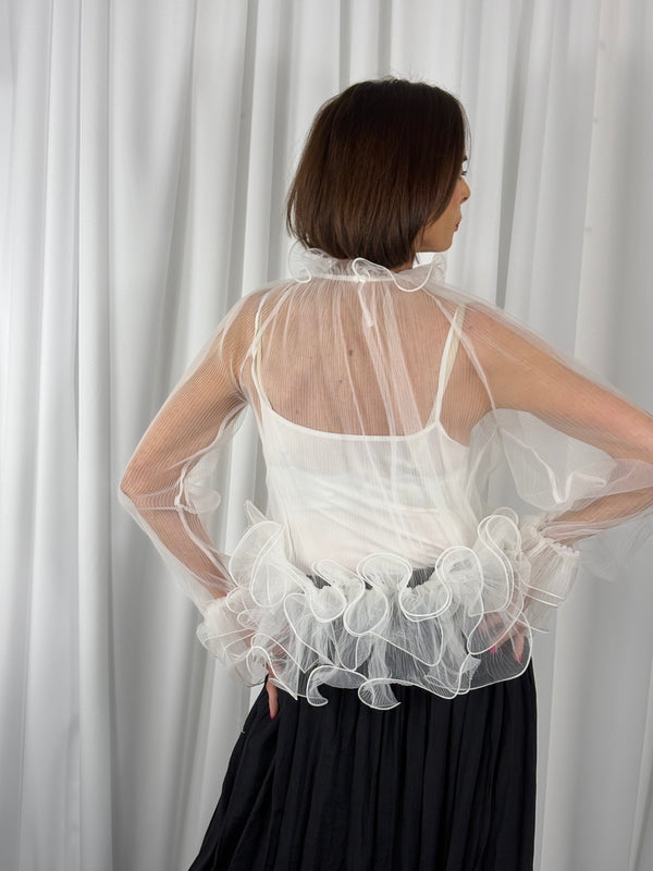Julitte Top in white - Bond Street Store