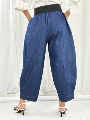 Emanuel Jeans in dark wash - Bond Street Store