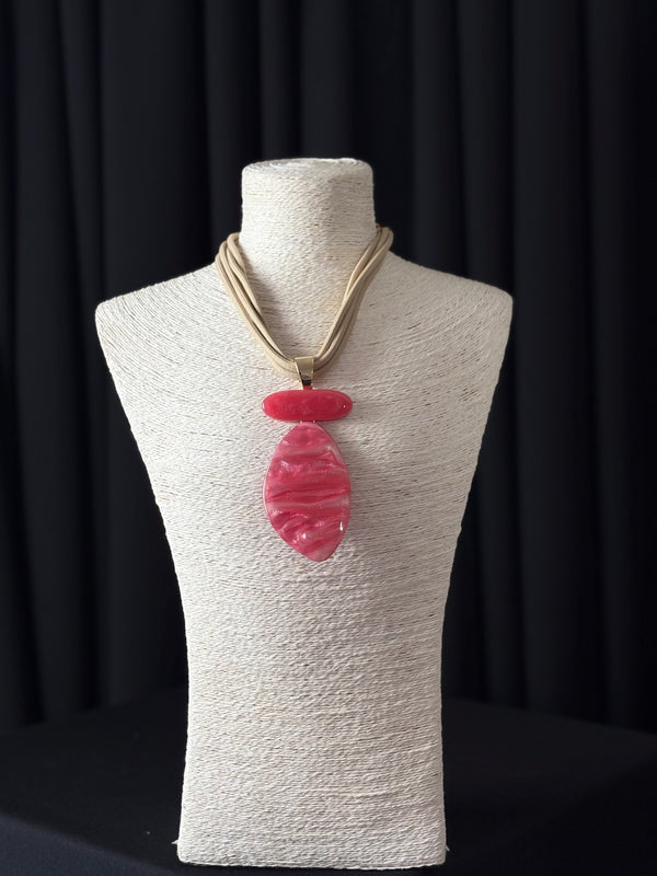 Anny Necklace in coral