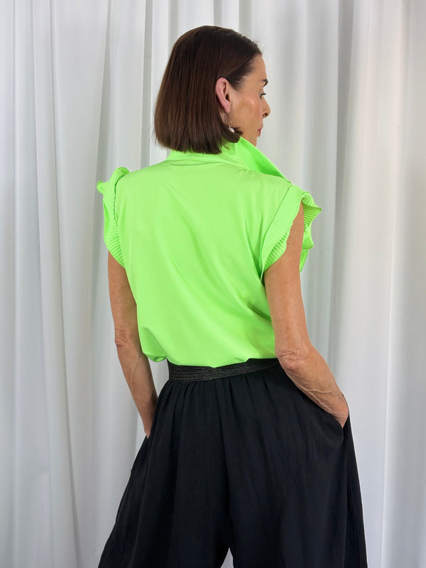 Sylvia cap sleeves shirt in lime