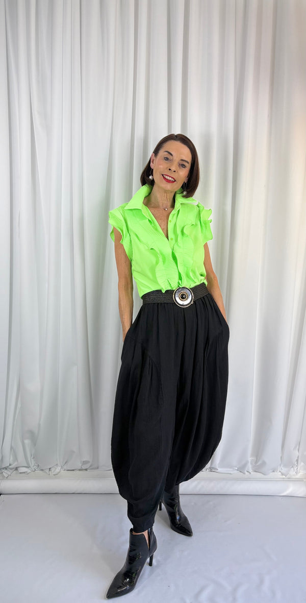 Sylvia cap sleeves shirt in lime
