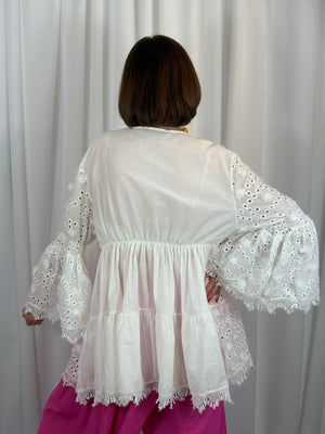 Carlos broderie anglaise top in white