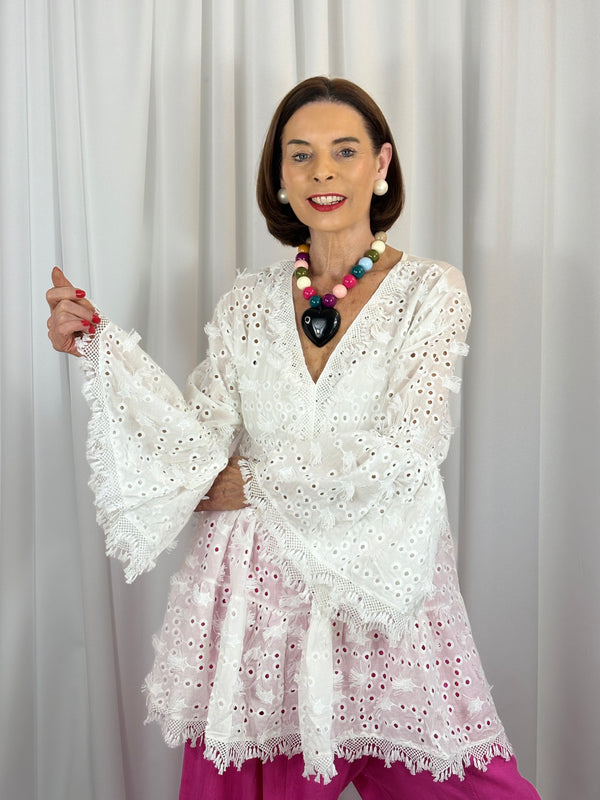 Carlos broderie anglaise top in white