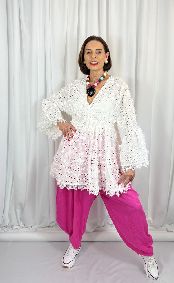 Carlos broderie anglaise top in white