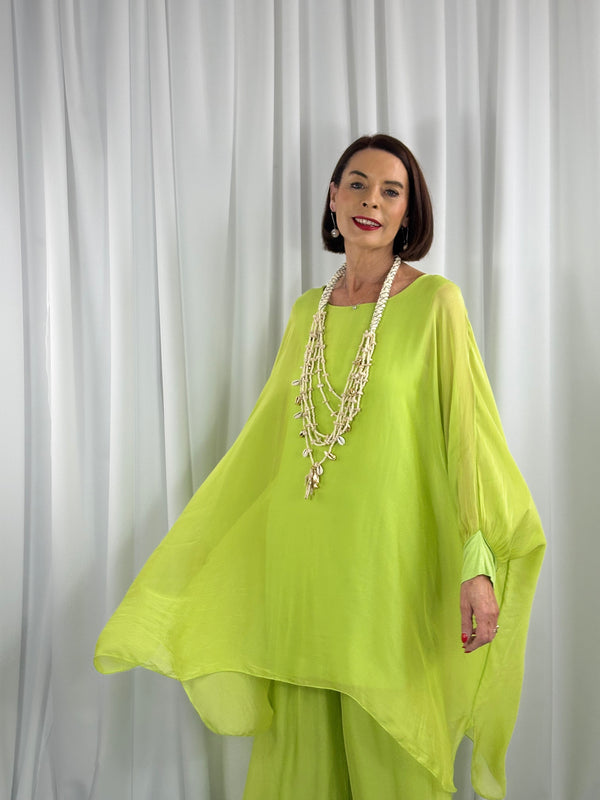 Elizabeth Silky waterfall top in lime