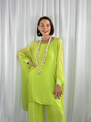 Elizabeth Silky waterfall top in lime