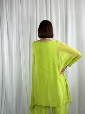 Elizabeth Silky waterfall top in lime