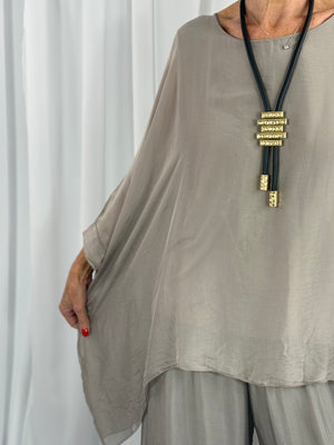 Dune Silky waterfall top in mocha