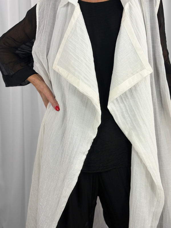 Chicago waterfall jacket in white