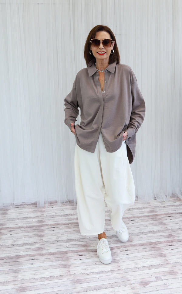 OLIVIA BUTTON - FRONT - KNIT JUMPER - MOCHA wf1522