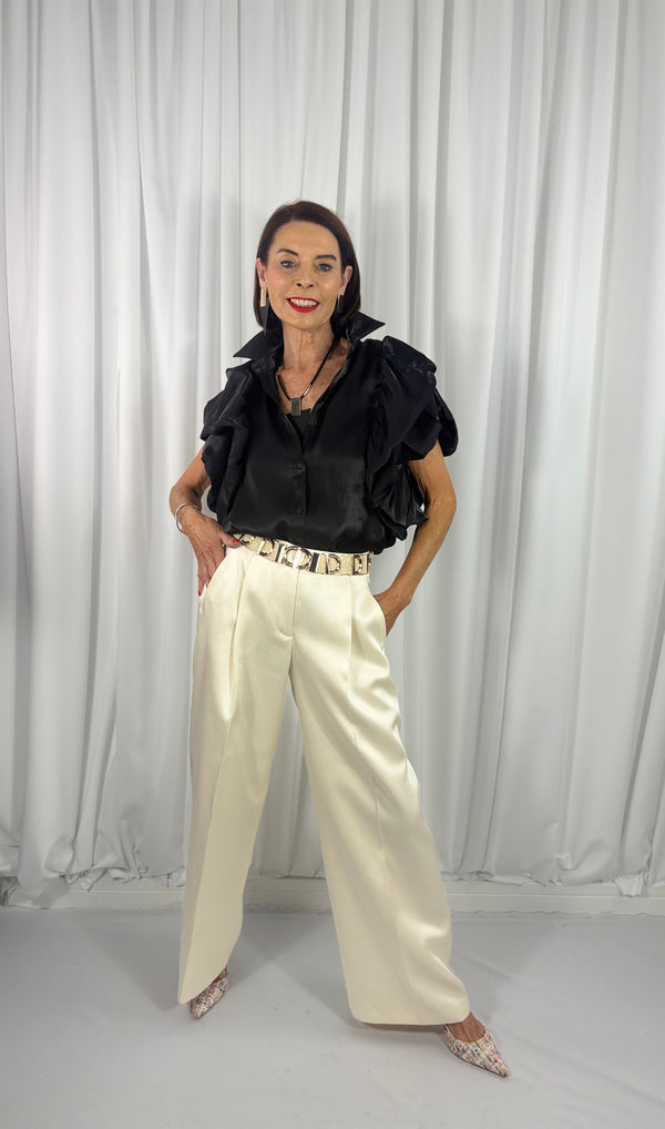 Olive Shirt in plain black