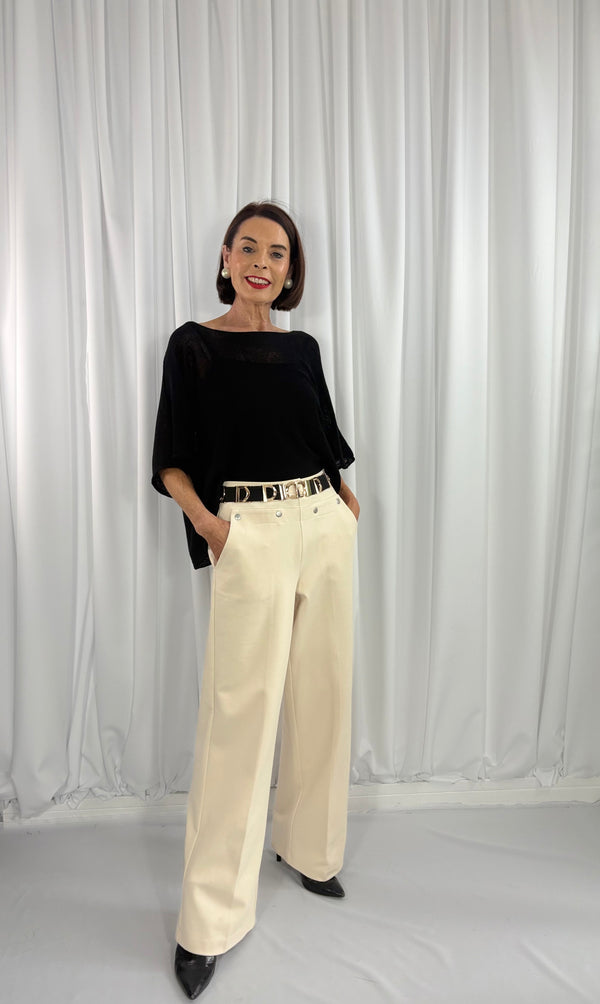 Ruby layer knit in Black