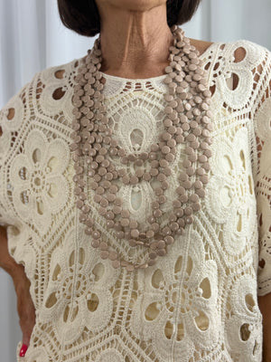 Daisy beaded necklace in mocha - Bond Street Store