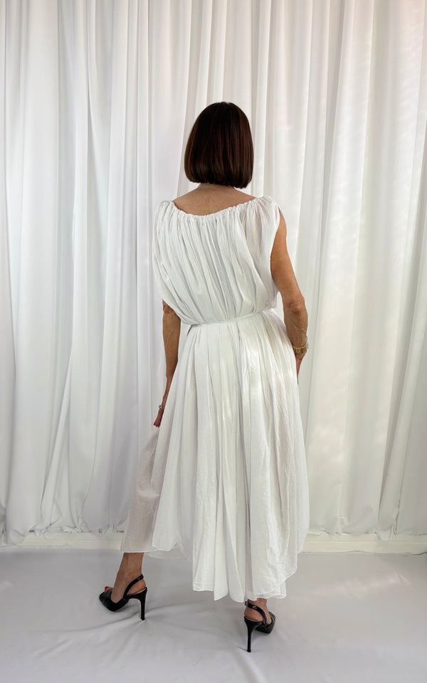 Mila dress in white - Bond Street Store