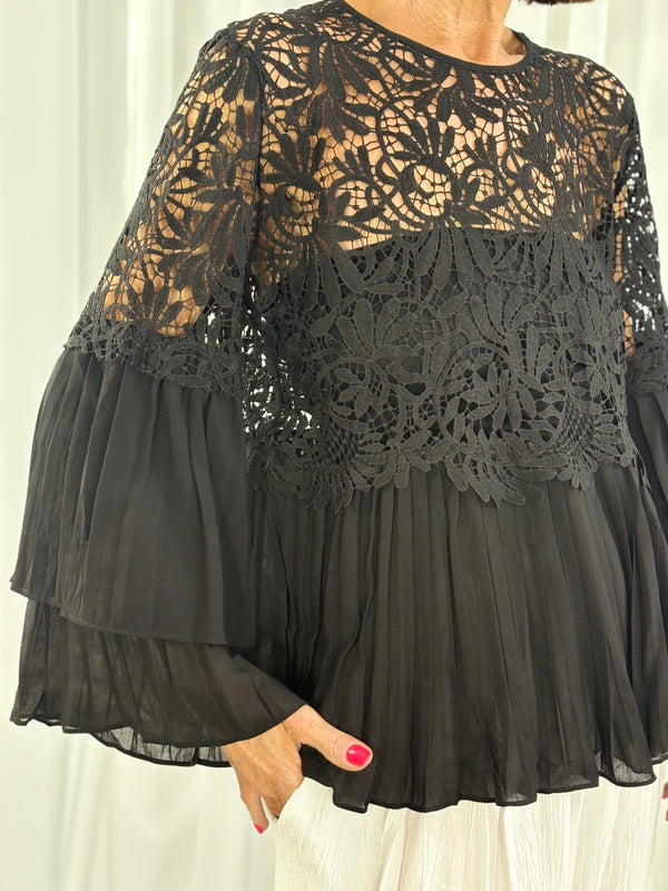 Margarita Crochet top in black - Bond Street Store