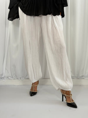 Margarita Balloon Trousers in white - Bond Street Store