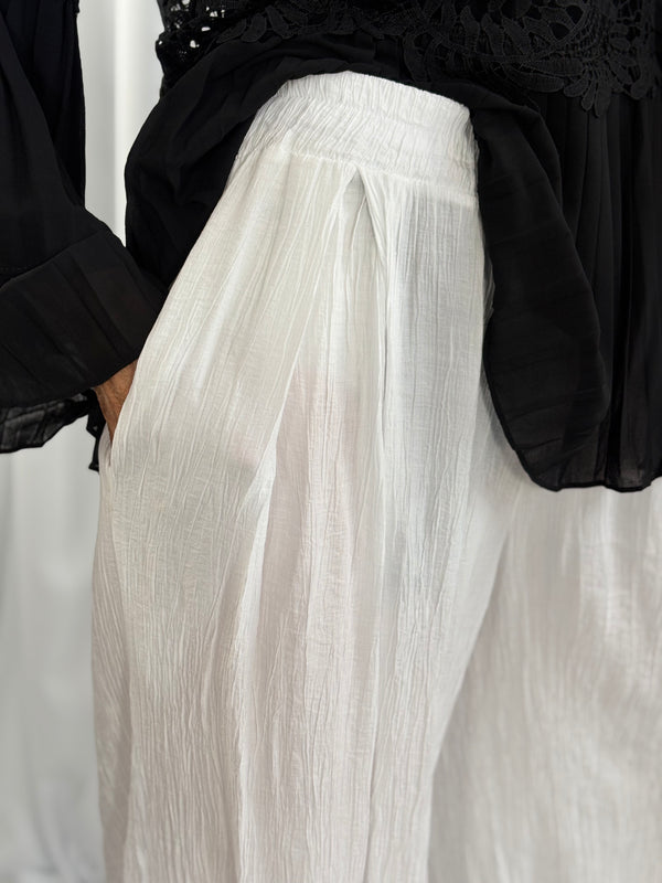 Margarita Balloon Trousers in white - Bond Street Store