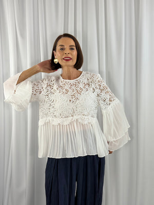 Margarita Crochet top in white