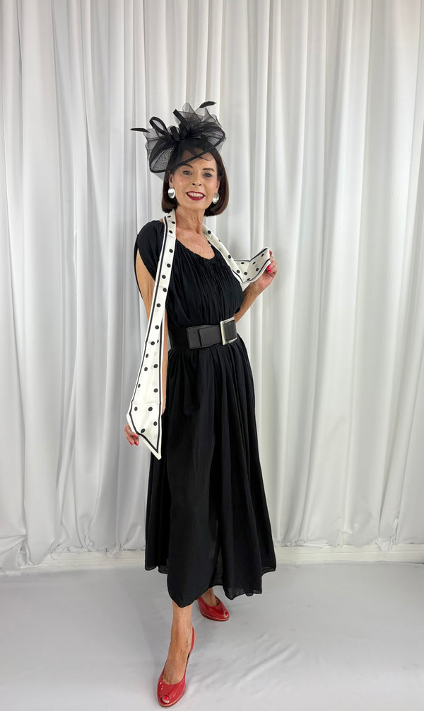 Mila neck scarf in white - Bond Street Store