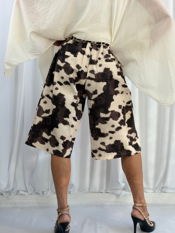 Linda tailored shorts in cow print - Bond Street Store