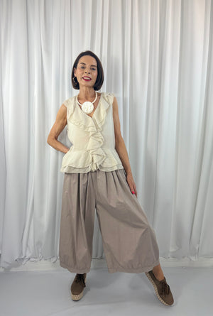 Tuscany ruffle top in stone