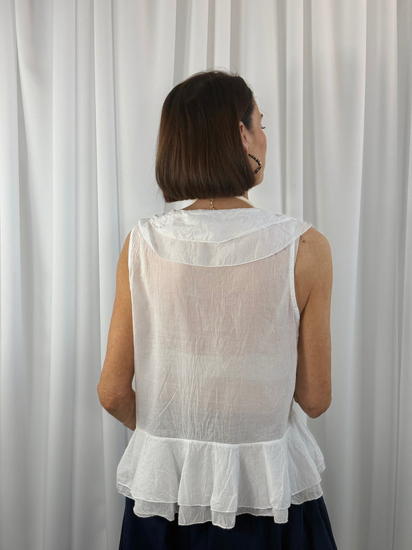Tuscany ruffle top in white