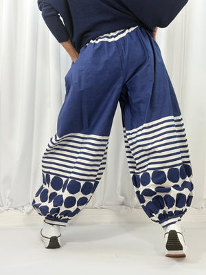 Petra Cocoon Trousers in navy
