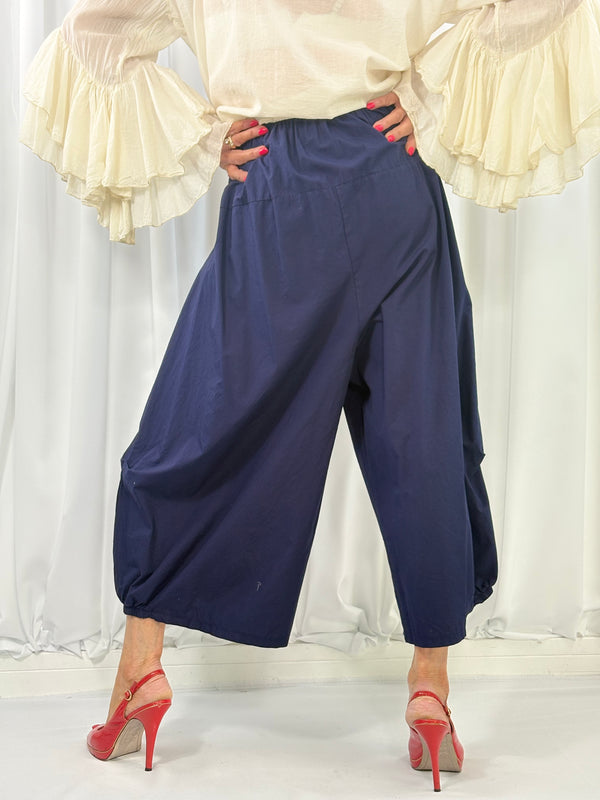 felicity balloon shape trouser in navy