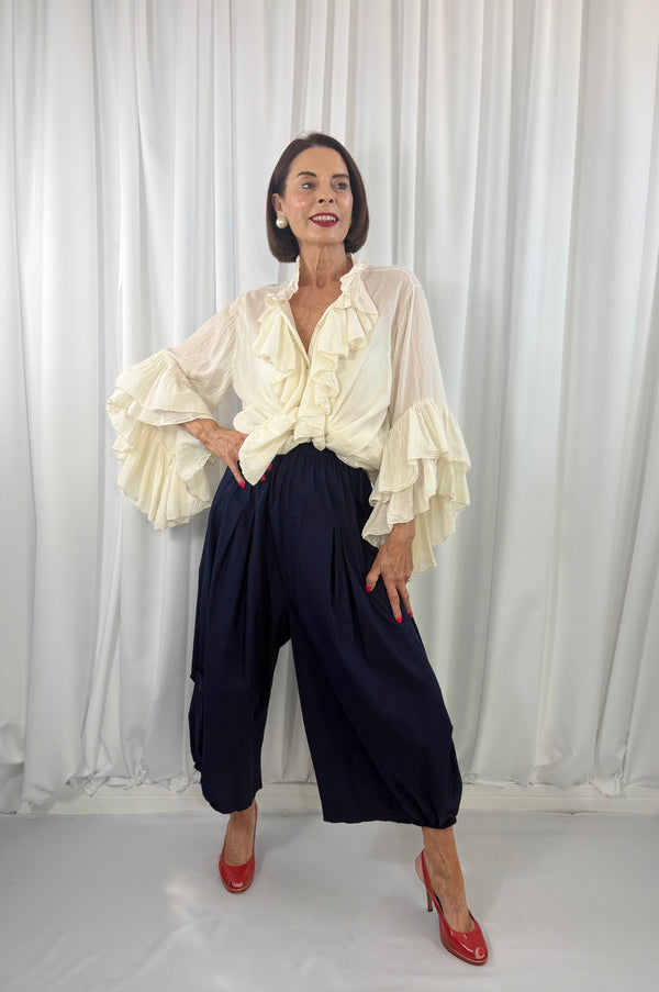 felicity balloon shape trouser in navy