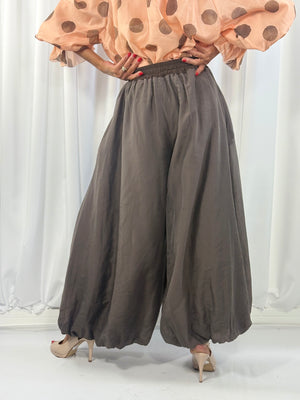Alfredo Balloon Trousers in chocolate