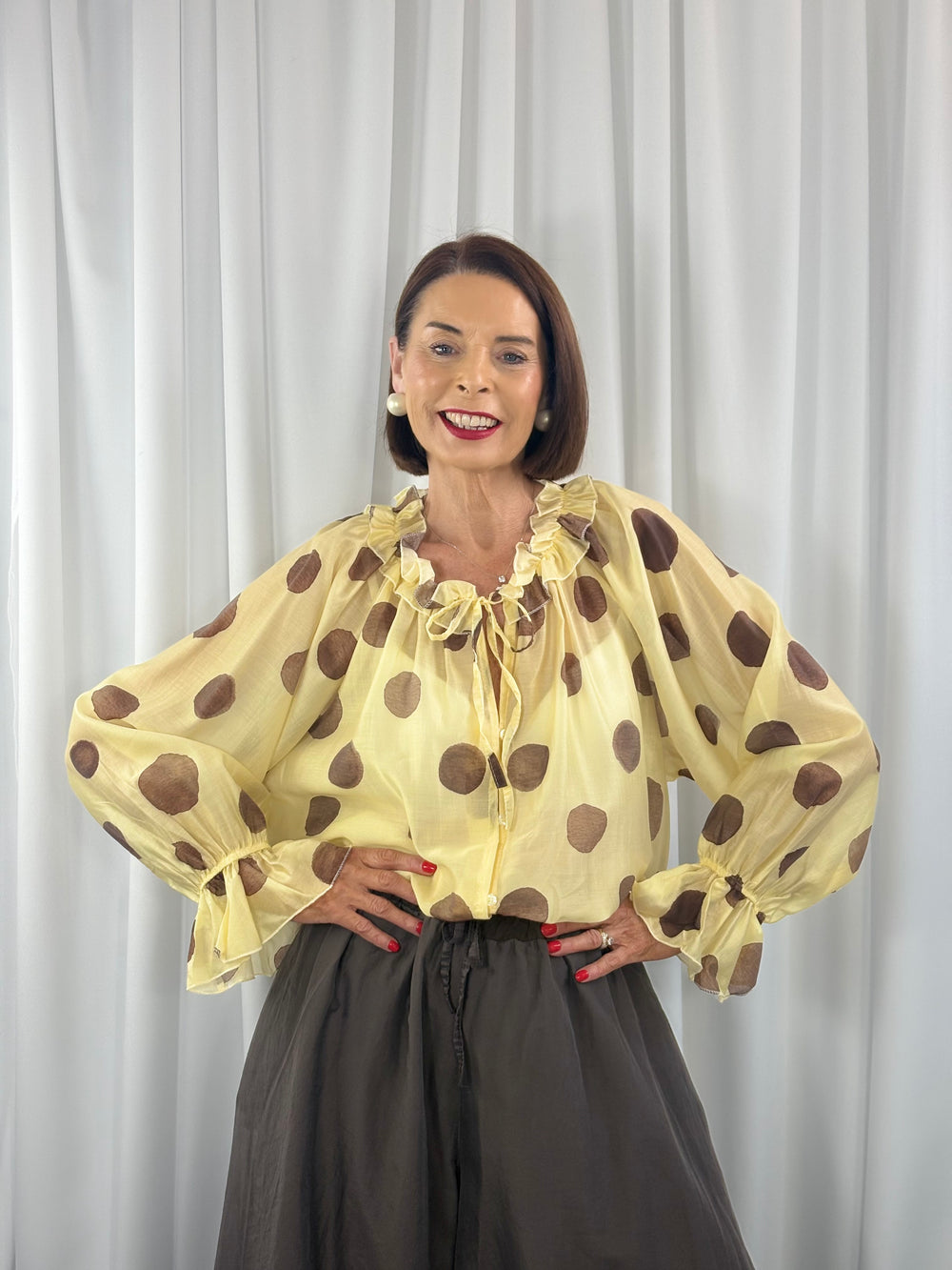 Alfredo top in lemon with chocolate spots