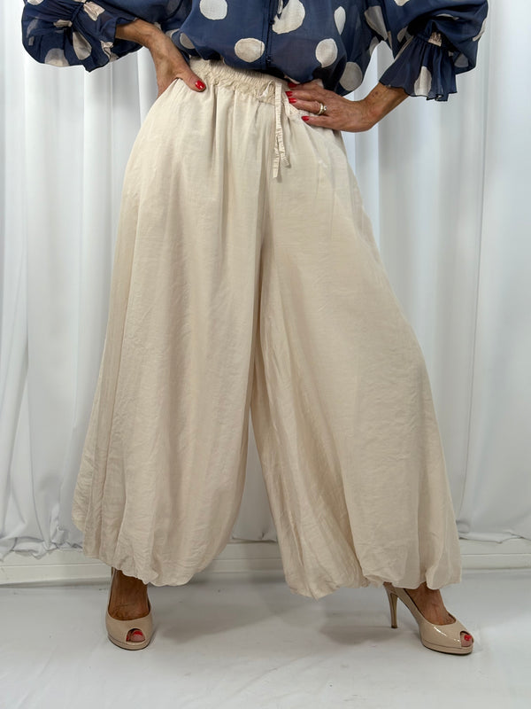Alfredo Balloon Trousers in Beige