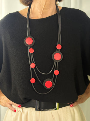 Lucy necklace in cherry red