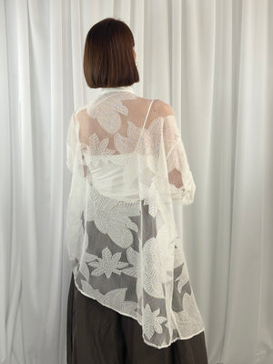 Sandy Asymmetric waterfall top in white