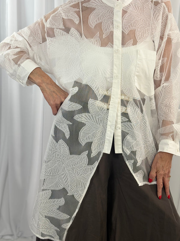 Sandy Asymmetric waterfall top in white