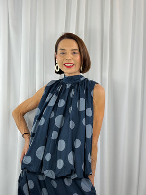 Marseille polka dot suit in navy with grey spots