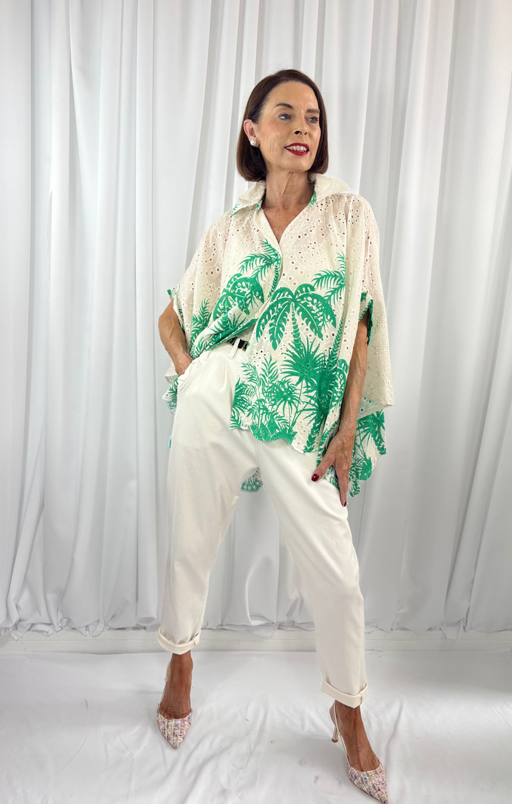 Palma waterfall top in emerald green