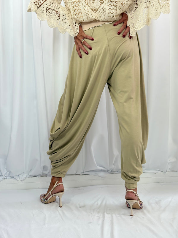 Jasmine Harem trousers in warm beige