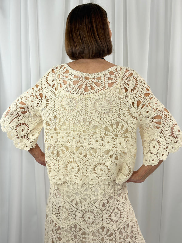 Roberto Crochet suit in cream