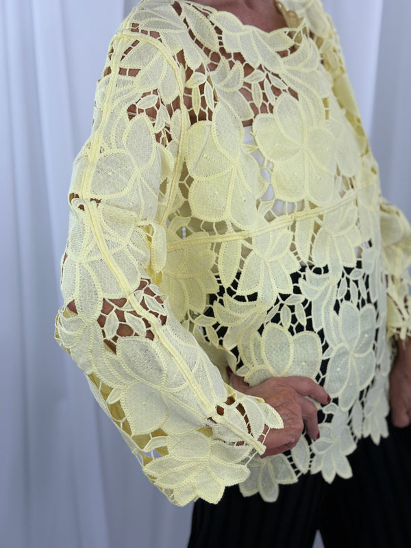 Milan Crochet top in lemon