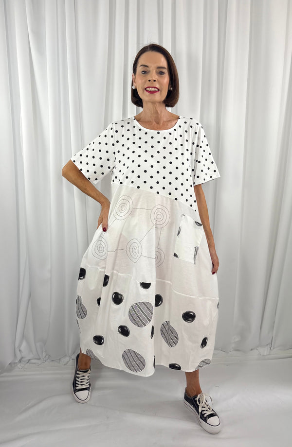 Clara Circle Print Cocoon Dress in white - Bond Street Store