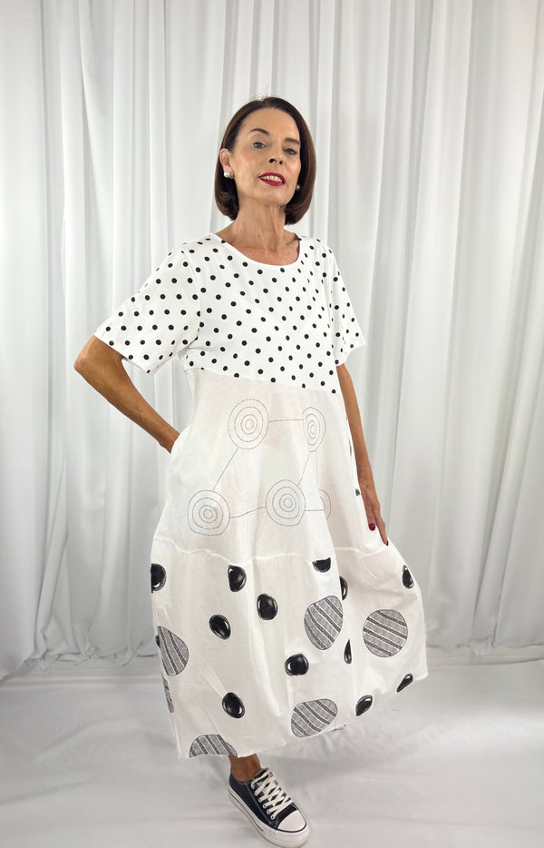 Clara Circle Print Cocoon Dress in white - Bond Street Store