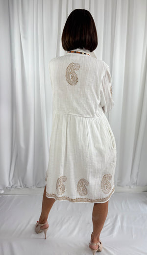 Cortina Dress in white with gold emroidery