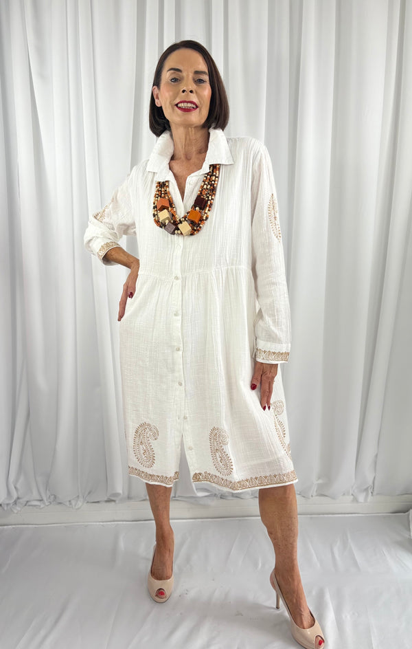Cortina Dress in white with gold emroidery