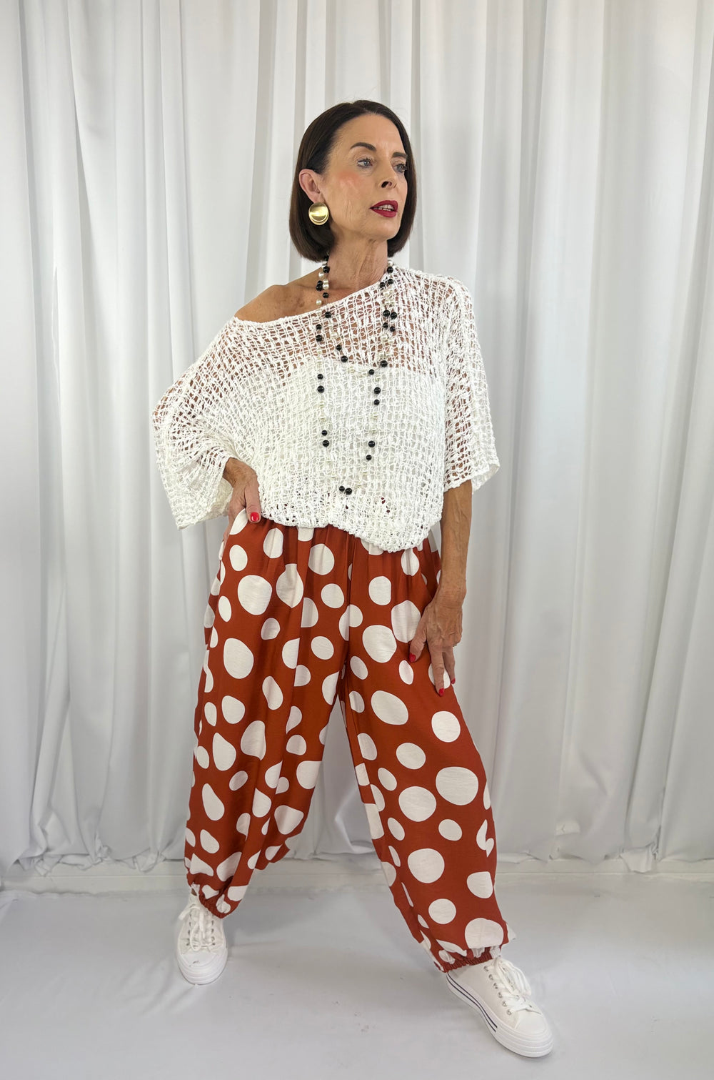 Dora trousers in rust with white polka dots - Pre order arrival date 29 june