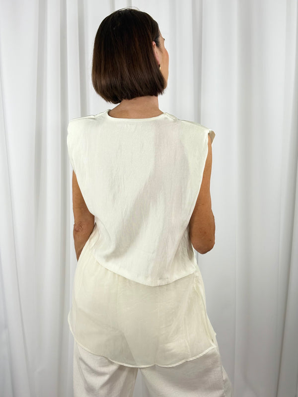 Mona lisa suit in cream