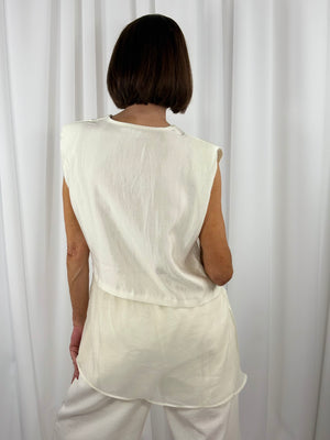 Mona lisa suit in cream